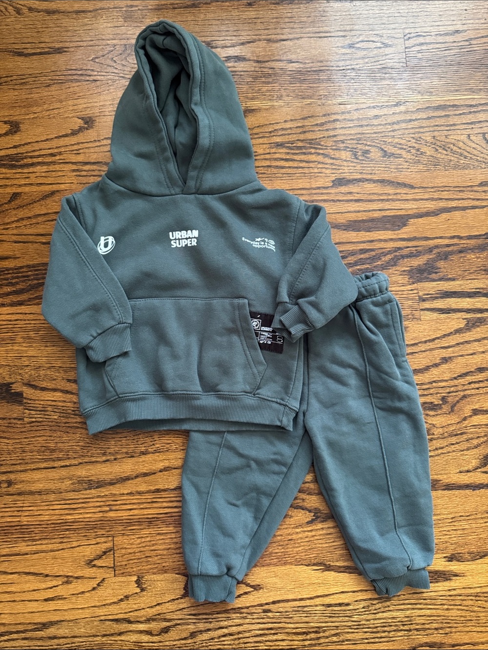 Zara Dark Green Sweatsuit Hoodie Set Size 18M